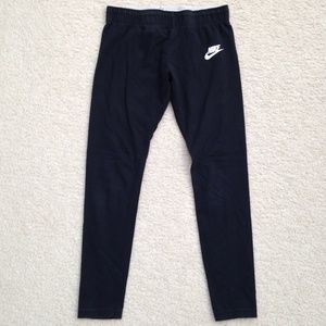 Girls Nike Black Leggings